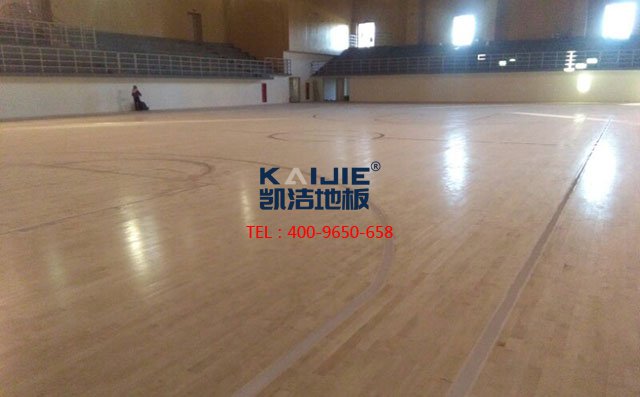 籃球場運動木地板安裝流程有哪些細(xì)節(jié)處理方法——凱潔地板